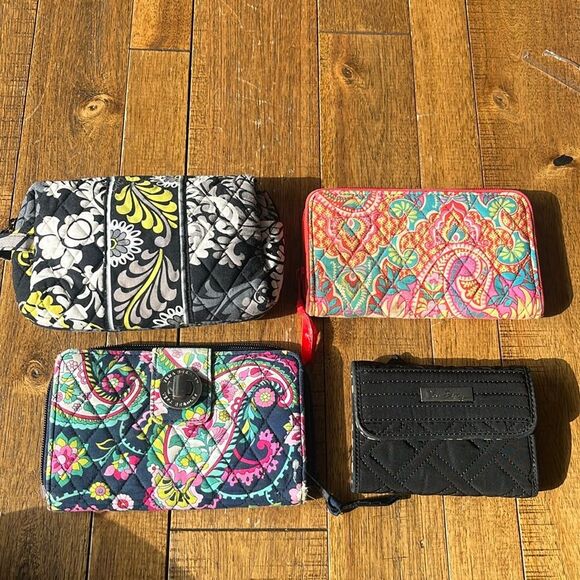 Vera Bradley Bundle 4 items - Picture 1 of 16